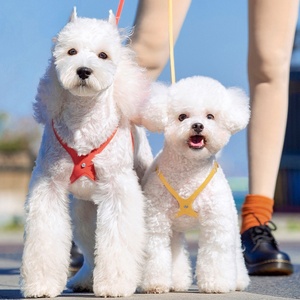 Arnés para mascotas de cuero PU ajustable de lujo 2025, chaleco ecológico sin tirones para perros y arnés de cinturón para cachorros y perros que caminan - Product Image 4