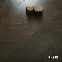 Plancher stratifié en sapin Douglas à chevrons 8-12 mm AC4 HDF Click Lock