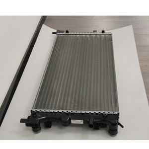 Piezas originales OE:6RD121253F Fábrica al por mayor Piezas <span class=keywords><strong>de</strong></span> automóviles Sistemas <span class=keywords><strong>de</strong></span> refrigeración automática Radiador Motor Refrigeración Reparación Repuesto para FAW VW - Product Image 5