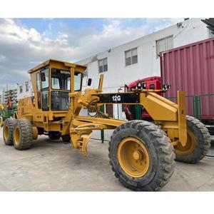 Motoniveladora CAT 12G de segunda mano con control preciso para trabajos de mantenimiento de carreteras - Product Image 1