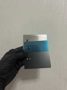 Carte NFC Tap Pay avec bande magnétique gravée en métal et fente pour puce modèle ISO Interface de communication RFID 13.56MHz - Product Image 2