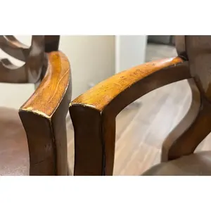 Coppia di sgabelli da bar girevoli Woodbridge Oakmont - Product Image 2