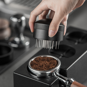 เครื่องผสมผงกาแฟแบบหมุนปรับได้ พร้อมเข็มกระจายผงกาแฟ เครื่องบดผงกาแฟ เครื่องแยกผงกาแฟ - Product Image 4