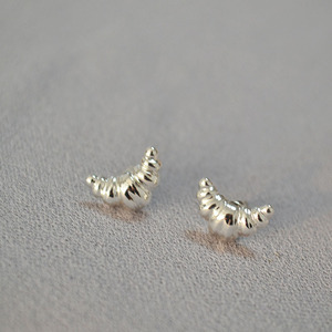Dainty Bakery <strong>Jewellery</strong> Cute Foodie Gift for Her Everyday Minimal Studs 18K Gold Plated Croissant Hypoallergenicity Stud Earring - Product Image 3