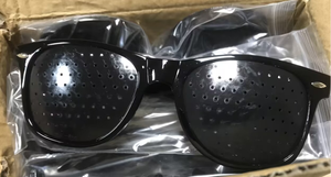 Promotionnel Oem petits trous <span class=keywords><strong>lunettes</strong></span> corrigées <span class=keywords><strong>lunettes</strong></span> unisexe sténopé <span class=keywords><strong>lunettes</strong></span> pour l'entraînement des yeux exercice Protection de la vue - Product Image 6