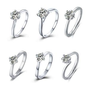 Bague en argent sterling 925 avec moissanite contractée - Product Image 1