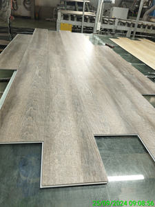กระเบื้องไม้พีวีซีกันน้ำสไตล์ยุโรปพื้นไวนิลพื้นไม้กระดานไวนิล SPC - Product Image 3
