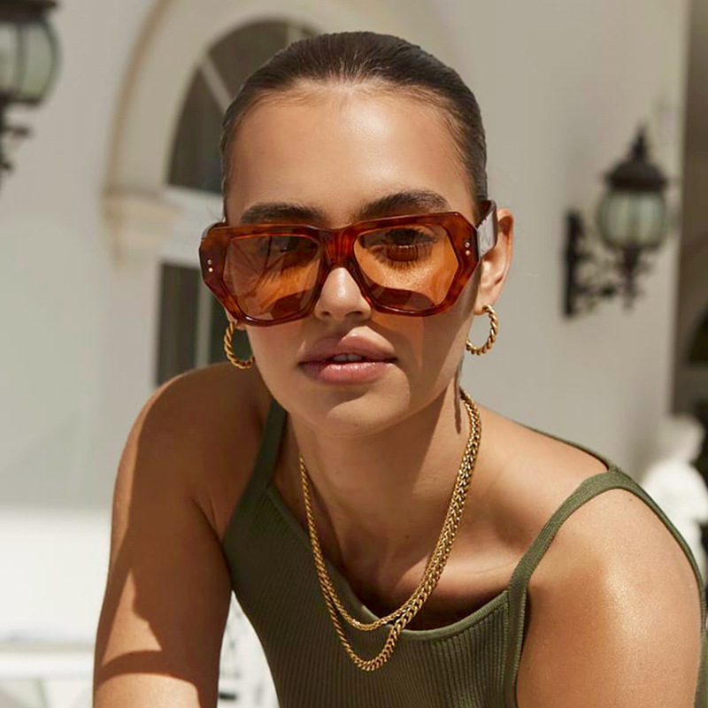 2840 Women Brown Butterfly Shades - Oversized 2023 Eyewear