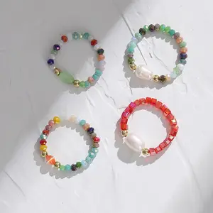 Anillo elástico hecho a mano con cuentas de ópalo de colores personalizadas para niñas, anillos de cristal de perlas naturales para mujeres
