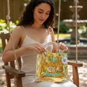 Sac de plage en PVC holographique tendance, vente en gros, sac à main pour femme de haute qualité, sac à main en PVC avec logo imprimé, sac à main transparent, sac fourre-tout laser - Product Image 6