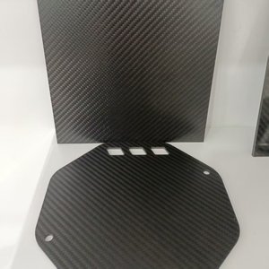 Hojas finas de fibra de carbono Carcasas de dispositivos electrónicos esenciales Excelente disipación de calor Placa de carbono a granel mínima para una óptima - Product Image 5