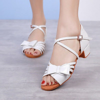 Nouvelles chaussures de danse latine pour enfants, chaussures de danse d'intérieur pour filles, chaussures de danse blanches à semelle souple Qiaqia