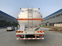 Camion-citerne polyvalent de 35 mètres cubes pour le stockage d'aniline, vente directe du fabricant