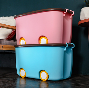 China Suppliers PP Material Plastic Storage Box With Wheel