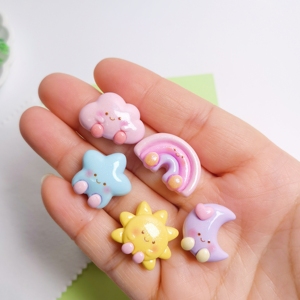 100 pièces de cabochons plats en résine Kawaii, motifs nuages, soleil, arc-en-ciel, étoiles, <span class=keywords><strong>lune</strong></span>, pour fournitures artistiques, décoration, breloques et artisanat - Product Image 1