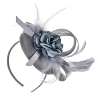 Cheveux de fête quotidiens pour dames Bandeau à plumes d'église Fascinator Flower Women Banana Hair Clip Hairnet Hair Accessories