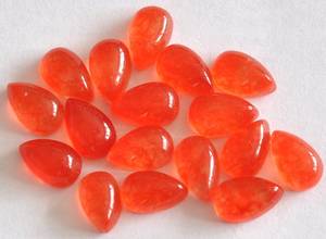 Juego de cinco piezas de piedras preciosas de jade rojo natural en forma de pera de 4x6 mm para anillos, colgantes, pendientes y joyería DIY. - Product Image 2