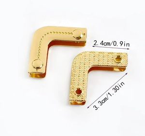 PCS Metal Handbag Hollow <b>Corner</b> <b>Protector</b> Bag Purse Edge Safety Decorative Clip Buckles Safety Guard Fixed Decorative Buckle DIY - Product Image 2