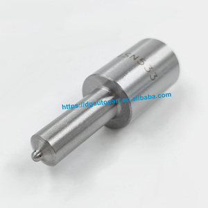 איכות גבוהה דיזל חדש 105015 זרבובית דיזל חדש-5330 dlla154sn533 עבור מיצובישי 6d22t - Product Image 4