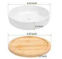 W925 Vente en gros de pots à succulentes suspendus au mur, pots à cactus ovales de 6 pouces en céramique blanche écologique, pot de fleurs avec plateau en bambou, lot de 2