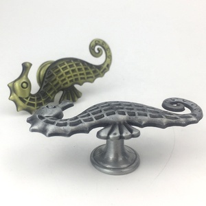 Negro plata oro viejo al por mayor metal caballo de mar perillas del cajón, Océano estilo mango - Product Image 4