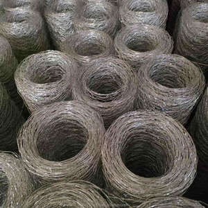 Rouleaux de <span class=keywords><strong>grillage</strong></span> en acier galvanisé hexagonal à <span class=keywords><strong>double</strong></span> torsion de calibre 8 pour clôtures de poulailler et de ferme avicole robustes - Product Image 2