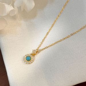 Collier pendentif en argent sterling S925 avec halo de turquoise et zircon, bijoux délicats minimalistes tendance, cadeau pour femmes et filles, à porter au quotidien - Product Image 5