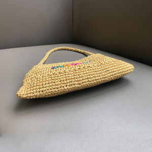 绣花编织草制成的复古手提包，适合海边度假和海滩使用 - Product Image 3