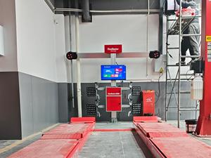 Machine d'alignement de roues 3D personnalisée et esthétique à <span class=keywords><strong>prix</strong></span> raisonnable, machine d'alignement de roues de voiture de base, réparation automobile - Product Image 4