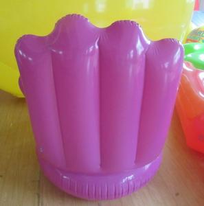 Fauteuil gonflable géant en PVC personnalisé en forme de main – Gonflage électrique étanche pour événements publicitaires - Product Image 4