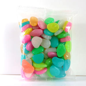 Décorations de jardin lumineuses bon marché en gros cailloux fluorescents foncés de lueur pierres en céramique pour le pavage de paysage et d'<span class=keywords><strong>aquarium</strong></span> - Product Image 4