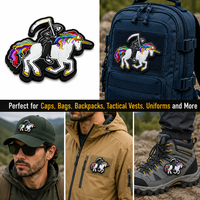 Badge en caoutchouc souple 3D gaufré avec logo personnalisé, motif dessin animé, pour chapeaux, vêtements, sacs, fixation auto-agrippante ou à coudre, patch en PVC souple, prix de gros