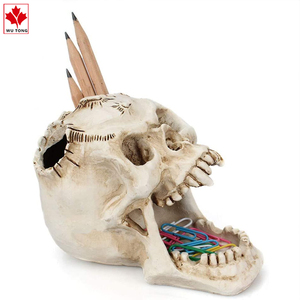Statuetta in Resina per Decorazione di Halloween, Ornamento Fatto a Mano Ecologico Personalizzabile, Portapennelli per Trucco - Product Image 2