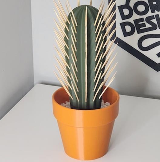 Escala original verde claro (altura 28cm peso neto 350g)