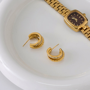 Pendientes de Aro de Acero Inoxidable de Tres Capas con Baño de Oro PVD, Resistentes al Deslustre, Ligeros, para Mujer - Product Image 2