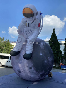 Decorazione a tema spaziale illuminazione a LED astronauta gonfiabile seduto sulla luna modello di astronauta gonfiabile - Product Image 3