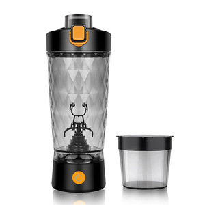 Bouteille de <span class=keywords><strong>shaker</strong></span> à protéines automatique à agitation automatique rechargeable par USB de 650 ml pour la santé et la salle de sport - Product Image 3