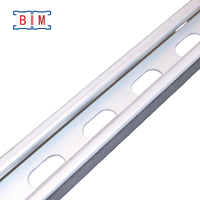 Profilé en C en acier au carbone P3300 conforme à la norme ASTM, 1-5/8 x 13/16 pouces (41x21x2,5 mm), électrogalvanisé, avec services de découpe et de pliage