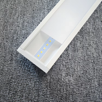 CE RoHS Encastré LED Lumière linéaire Anodisé Aluminium Givré PC Utilisation industrielle de rendement optimum
