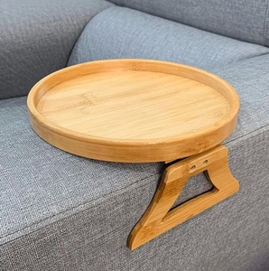 पेय के लिए लकड़ी के ट्रे के साथ गोल बांस भंडारण रैक आर्मरेस्ट क्लिप साइड टेबल - Product Image 1