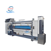 Machine entièrement automatique de fabrication de boîtes en carton avec imprimante flexo 4 couleurs, rainureuse, découpeuse, plieuse, colleuse et ligne de cerclage