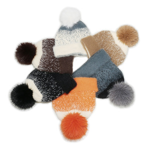 BSBH Whole Customized Knitted Beanie Pom Pom Hat Keep Warm Cuffed Beanie for Kids Outdoor Sport Cap Winter Hat