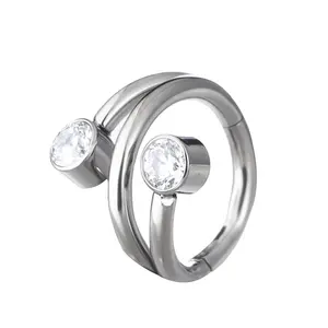 ASTM F136 Titanium Twisted Hinged Clicker dengan Dua Zircon Disc Titanium Piercing Jewelry