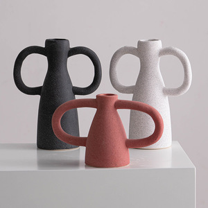 Vase en céramique minimaliste de style nordique, finition mate, pour salon, entrée, décoration de fleurs séchées ou fraîches - Product Image 1