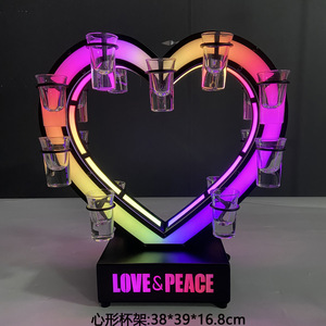 Porte-gobelet LED en forme de cœur 38x39x16,8 cm Amour et Paix Décoration de fête de la Saint-Valentin Alimenté par piles - Product Image 1