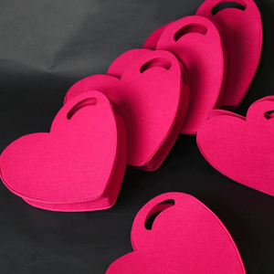Wholesale Modern Multifunction Red Felt <b>Heart</b> <b>Shape</b> <b>Bag</b> for Gift - Product Image 3