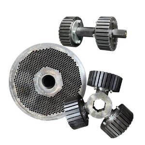 Machine de fabrication de granulés d'alimentation de haute qualité pour porcs, lapins, poulets, canards, machine de traitement des aliments pour animaux avec moteur - Product Image 3