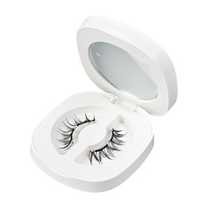 Faux cils magnétiques queue de phénix noirs 2.0 C-Curl 50 semi-faits à la main, sans cruauté animale, style européen et américain - Product Image 3