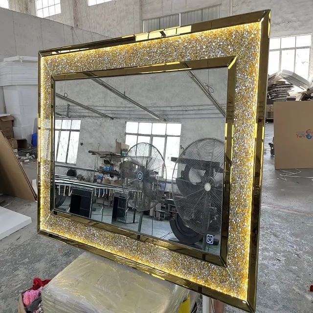 Fabrika Foshan altın renk ayna yüksek kaliteli cam Modern banyo ve yatak odası soyunma duvar kullanımı için