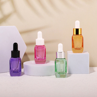 Flacon compte-gouttes carré en verre coloré de 15 ml, flacon vide pour huile essentielle, emballage personnalisé pour soins de la peau
